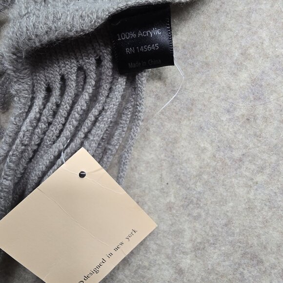 L.I.B New York Gray Knit Fringe Shawl Wrap Lightweight Textured Design - Picture 5 of 7